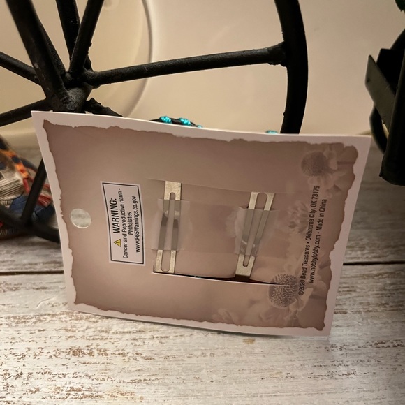 Brown Hair clips - Picture 4 of 5